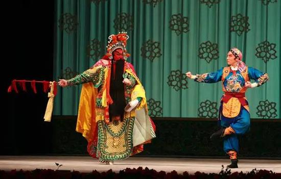 《古城会》中关羽与马童