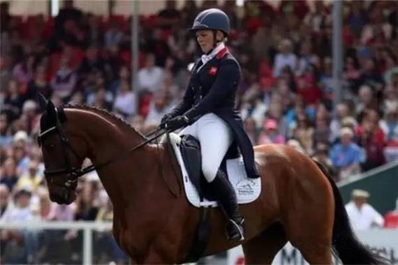 英国女骑手Gemma Tattersall