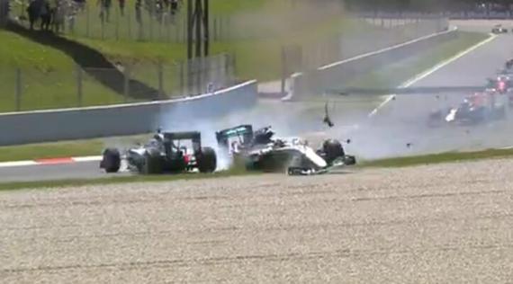 汉密尔顿罗斯博格撞车退赛