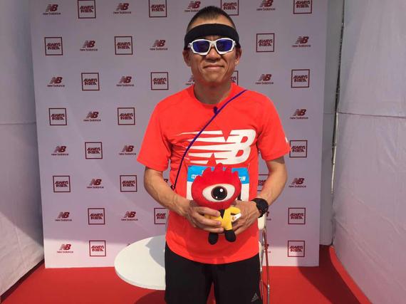 谭杰接受采访。