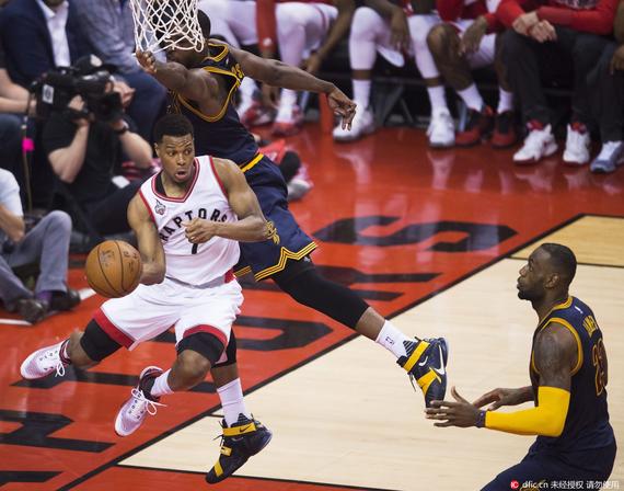 洛瑞今天扛着猛龙前进