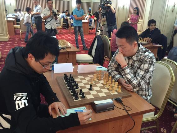 北京时间5月31日,2016国际象棋亚洲个人赛的第六轮角逐,在乌兹别克