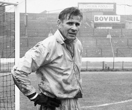 前苏联传奇门将雅辛