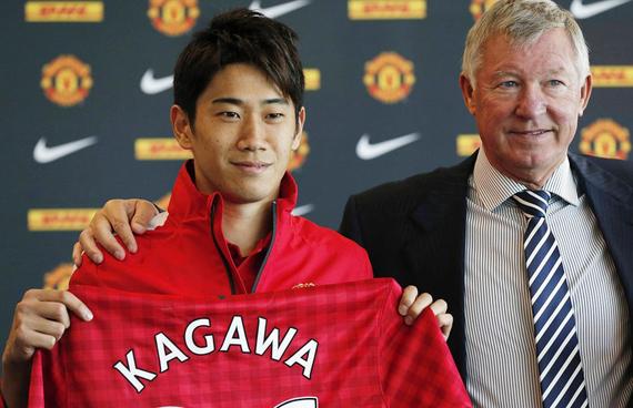 香川真司 后悔当初加盟曼联重回英超 我不 手机新浪网