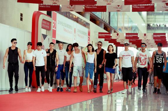  中国首支超模健身团亮相ChinaFit