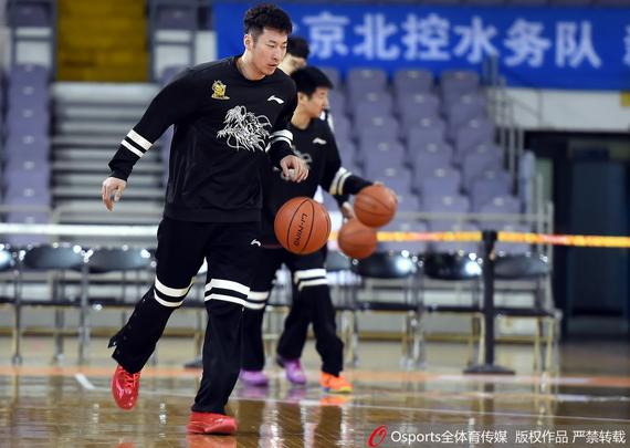 CBA首个状元方君磊