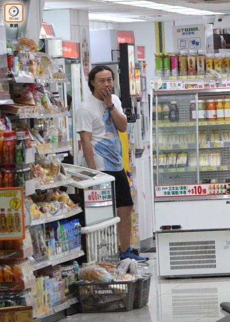 陈奕迅夜跑减肥