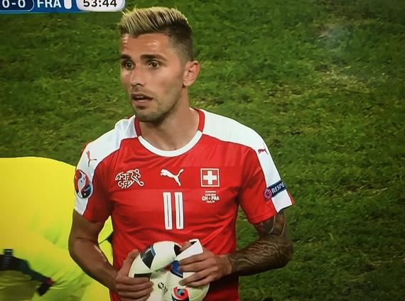 贝赫拉米戳爆了皮球