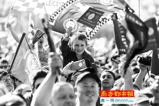 英国脱欧，不论是官方，还是球迷层面，中英两国的足球文化交流都将更为便利。