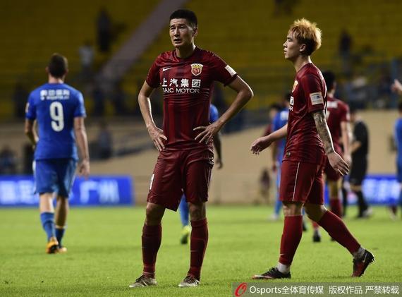 足协杯出局，上港争夺明年亚冠资格岌岌可危