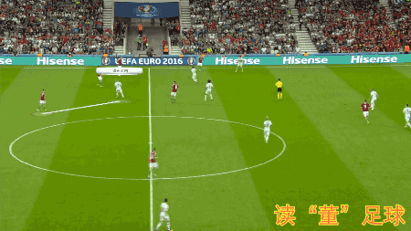 由守转攻时，德布劳内的角色转换