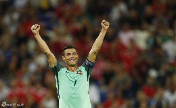 C罗离欧洲杯历史最佳就差个冠军？