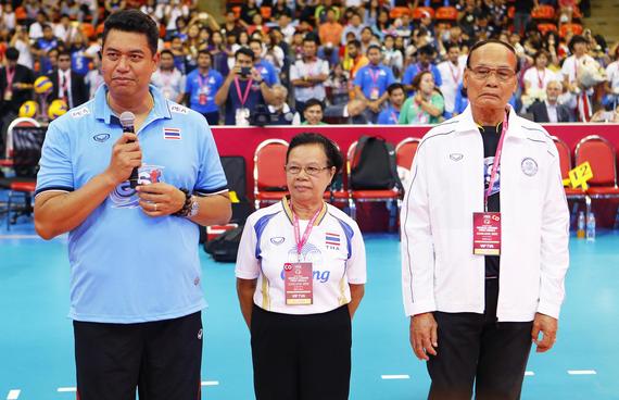 泰国主帅加提蓬卸任仪式