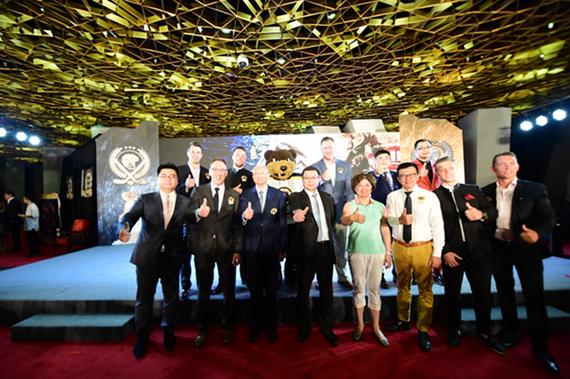 NHL波士顿棕熊助力中国青少年冰球发展