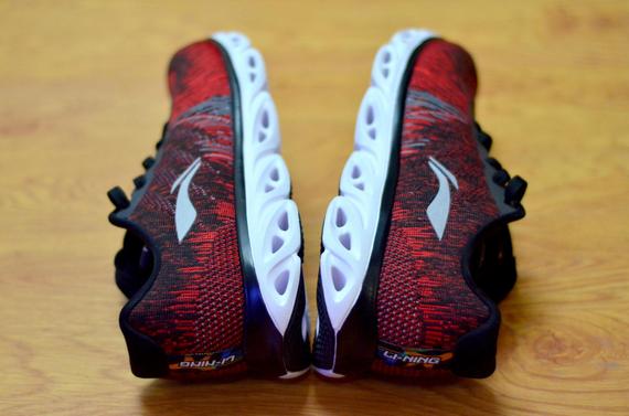 李宁弧2016实拍。