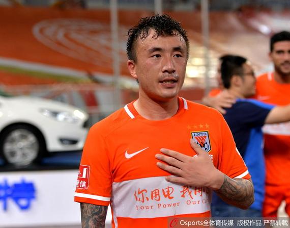 王永珀本场比赛复出拼尽全力