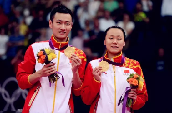 龚伟杰:羽坛患难与共神雕侠侣