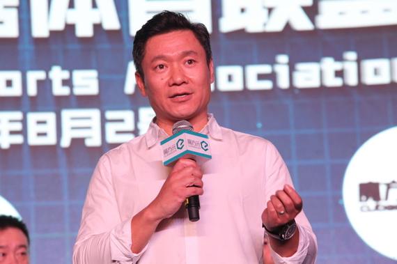 新浪网高级副总裁魏江雷发言