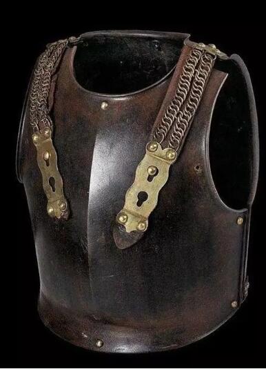 拿破仑时期胸甲