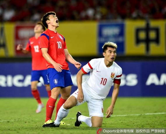 久经沙场的郑智将身披国家队战袍进行最后一次搏击