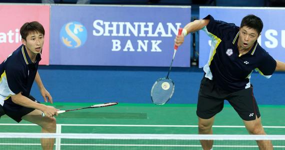 蔡佳欣(右)将与搭档李胜木出战奥运男双