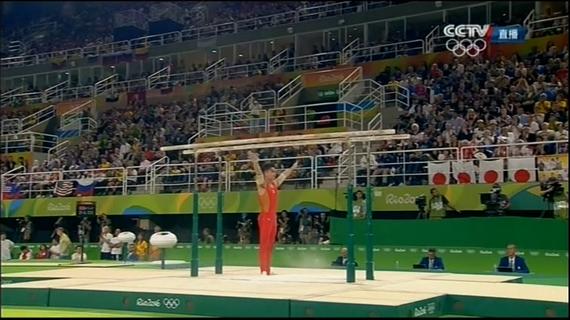 林超攀双杠完美发挥