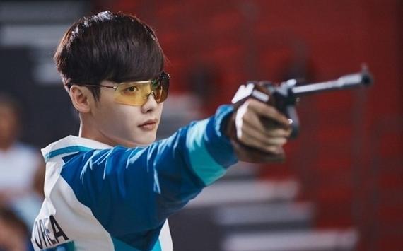 韩剧主人公姜哲