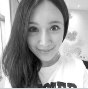 美女漫画家丁一晨。