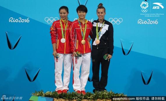 施廷懋羡慕何姿的甜蜜爱情