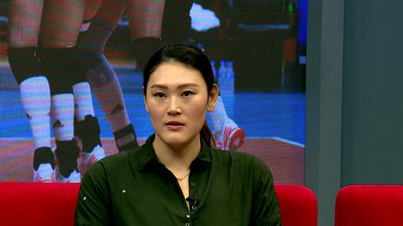 王一梅做客新浪直播间