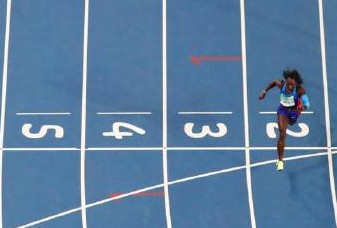 美国女队重赛晋级决赛