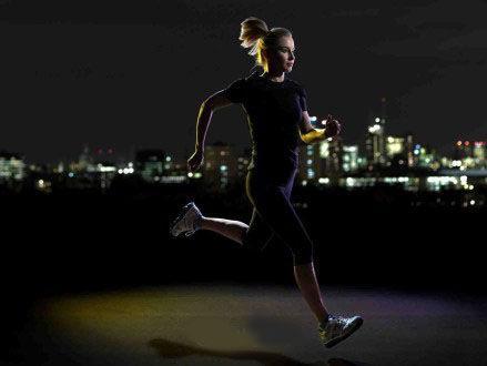 夜跑安全问题值得大家注意