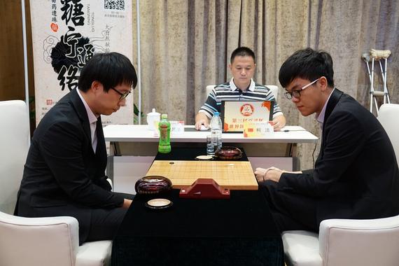 柯洁逆转战胜元晟溱