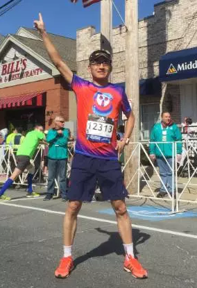 董保平

职业：自由职业 
跑龄：四年 
全马次数：53次 
个人最好成绩：3:18:48