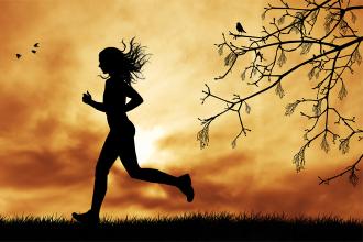 军医提示：适度运动有益于心脏健康 切莫运动过度