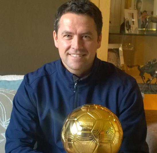 向欧文提问赢签名礼物啦