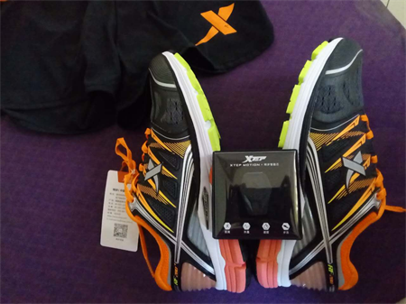 特步全芯竞速跑鞋测评报告