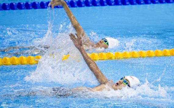 游泳队拿下24金