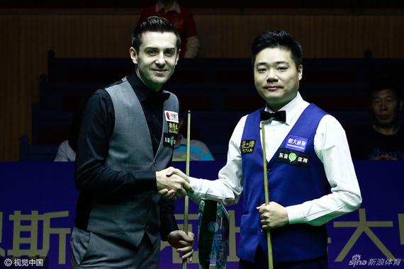 丁俊晖战胜塞尔比复仇