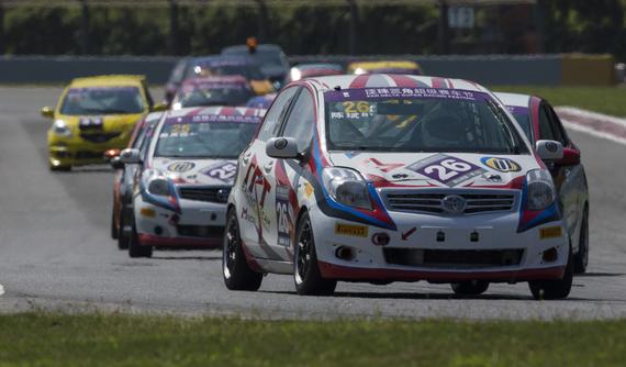 TRT车队在泛珠赛道英雄比赛