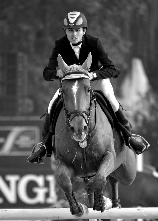 镜头下的马术世界杯听时尚摄影师聊聊马与摄影