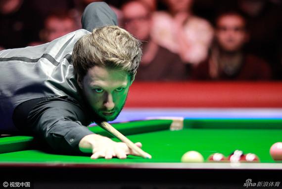 小特好像丢了魂