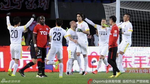 亚泰取得宝贵胜利