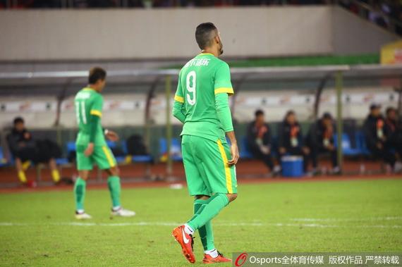 拉蒙进球难救主