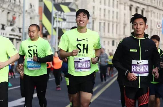 刘翔上海马拉松参赛