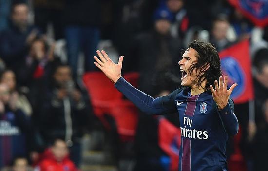 卡瓦尼庆祝进球