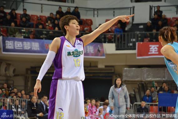 纪妍妍指挥进攻