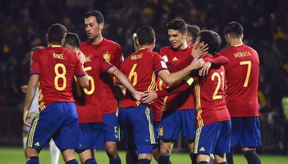 西班牙4-0大胜领跑