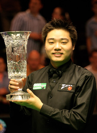 2006年丁俊晖获得北爱尔兰杯冠军