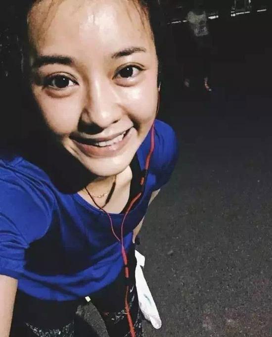 萝莉面庞、温暖笑容，岁月几乎没在陈意涵脸上留下痕迹。